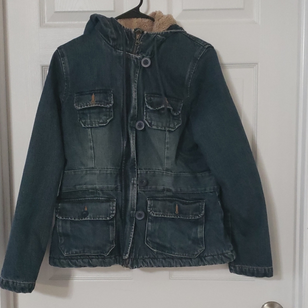 Old navy jean jacket with sherpa lining